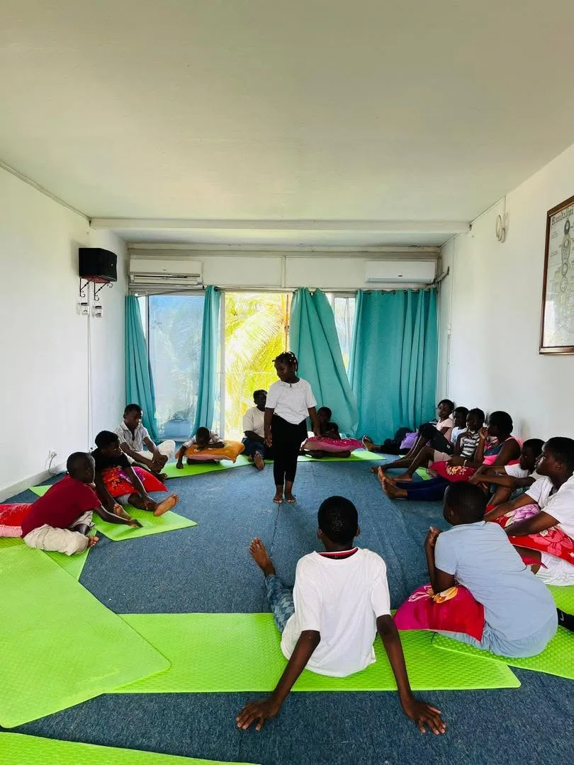 Apprendre à s’exprimer avec confiance et à prendre la parole en public dès le plus jeune âge